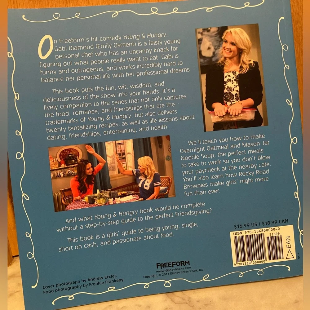 Young & Hungry: Your Complete Guide to a Delicious Life Book 👩‍🍳 brand new